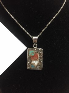 Pendant8